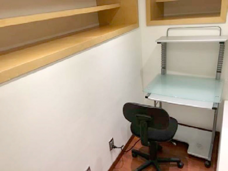 ofi01-14.jpg